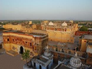 Hotel Chanoud Garh Chānod Exteriör bild